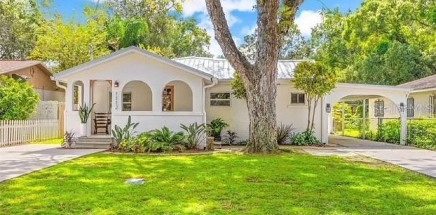 Villa ou maison à Tampa, Floride 2 chambres, 148.64 m2 № 1904794