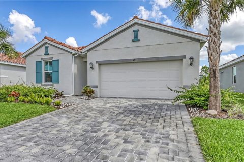 House in Nokomis, Florida 3 bedrooms, 136.19 sq.m. № 2107340 - photo 2