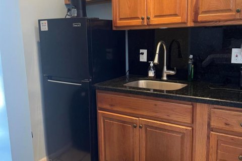 Condo in Hollywood, Florida, 3 rooms  № 2183088 - photo 12