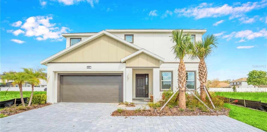Casa en Kissimmee, Florida 8 dormitorios, 301.75 m2 № 1819176