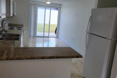 Villa ou maison à louer à Bradenton, Floride: 2 chambres, 95.88 m2 № 2421834 - photo 5