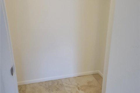 Villa ou maison à louer à Bradenton, Floride: 2 chambres, 95.88 m2 № 2421834 - photo 9