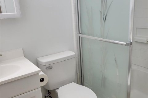 Villa ou maison à louer à Bradenton, Floride: 2 chambres, 95.88 m2 № 2421834 - photo 10