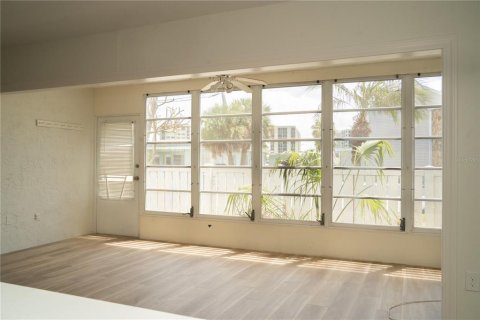 Condominio en venta en Clearwater, Florida, 2 dormitorios, 96.15 m2 № 2122479 - foto 19