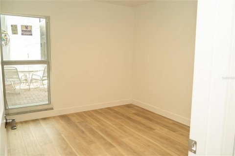 Condominio en venta en Clearwater, Florida, 2 dormitorios, 96.15 m2 № 2122479 - foto 10