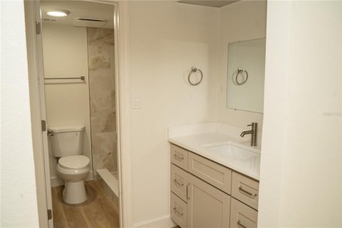 Condominio en venta en Clearwater, Florida, 2 dormitorios, 96.15 m2 № 2122479 - foto 15