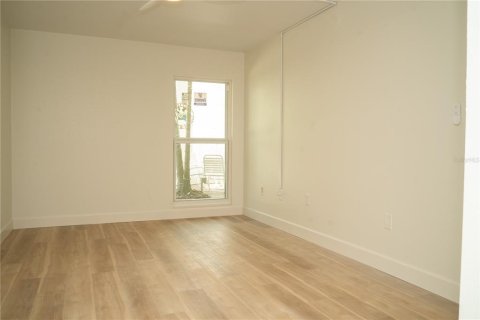 Condominio en venta en Clearwater, Florida, 2 dormitorios, 96.15 m2 № 2122479 - foto 12