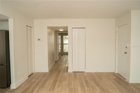 Condominio en venta en Clearwater, Florida, 2 dormitorios, 96.15 m2 № 2122479 - foto 8