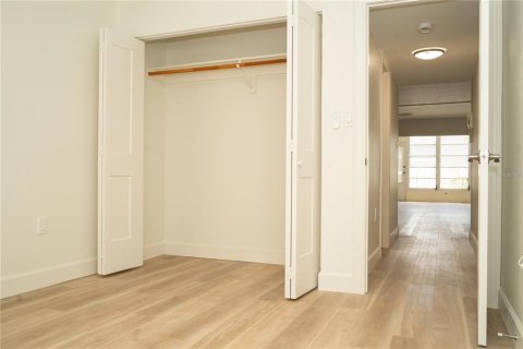 Condominio en venta en Clearwater, Florida, 2 dormitorios, 96.15 m2 № 2122479 - foto 11