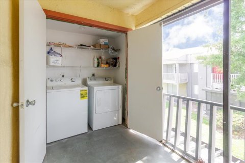 Condo in Tampa, Florida, 4 bedrooms  № 1808937 - photo 27