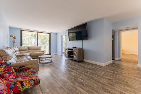 Apartment in Sunny Isles Beach, Florida 2 bedrooms, 115.2 sq.m. № 2087276 - photo 6