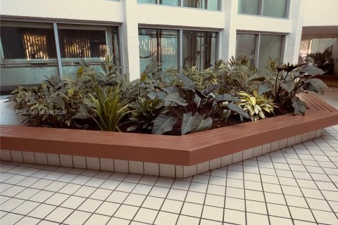 Condo à Miami, Floride, 1 chambre  № 2021026