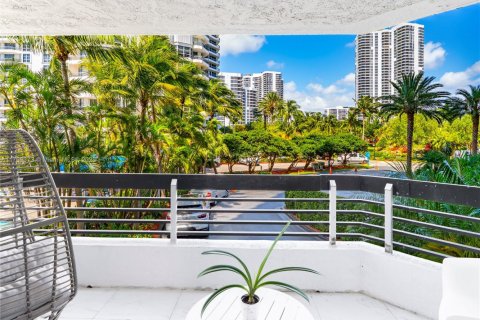 Купить кондоминиум в Авентура, Флорида 2 спальни, 125.7м2, № 1957967 - фото 6