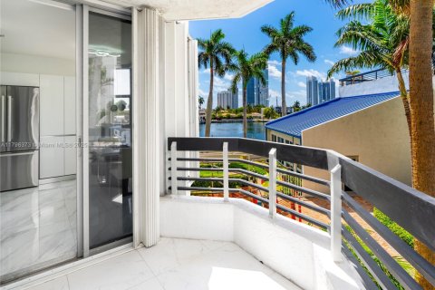 Купить кондоминиум в Авентура, Флорида 2 спальни, 125.7м2, № 1957967 - фото 20