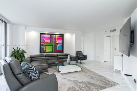 Купить кондоминиум в Авентура, Флорида 2 спальни, 125.7м2, № 1957967 - фото 10