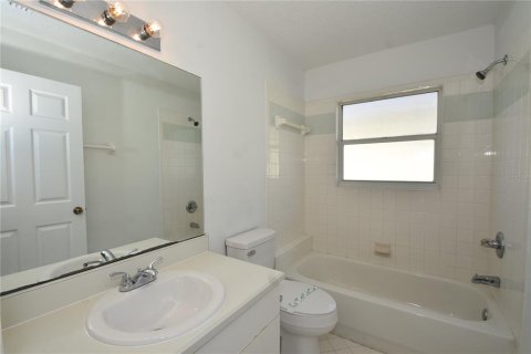 Villa ou maison à louer à Palm Coast, Floride: 3 chambres, 157.1 m2 № 2396136 - photo 21