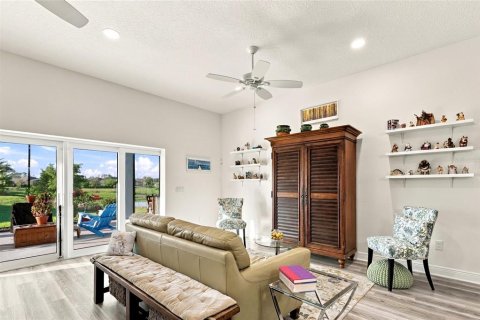 Villa ou maison à vendre à The Villages, Floride: 3 chambres, 211.91 m2 № 2420044 - photo 30