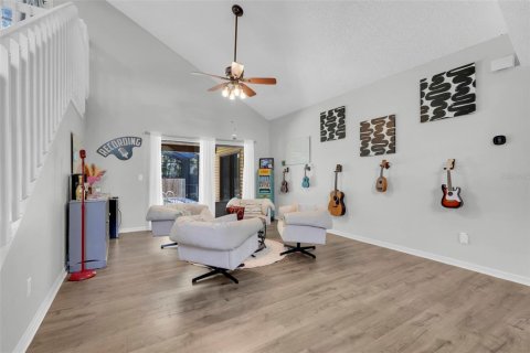 House in Ocoee, Florida 4 bedrooms, 278.71 sq.m. № 2230534 - photo 6