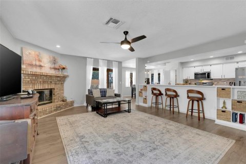 House in Ocoee, Florida 4 bedrooms, 278.71 sq.m. № 2230534 - photo 15