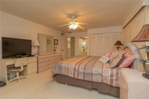 Copropriété à louer à Bradenton, Floride: 2 chambres, 147.9 m2 № 755104 - photo 17