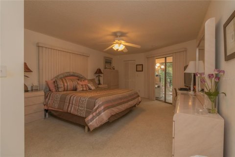 Copropriété à louer à Bradenton, Floride: 2 chambres, 147.9 m2 № 755104 - photo 16