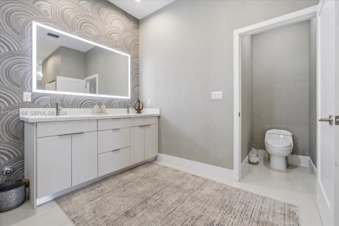 Casa en venta en Cutler Bay, Florida, 4 dormitorios, 250.84 m2 № 2047037 - foto 28