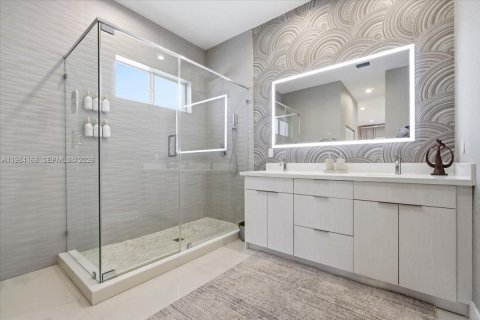 Casa en venta en Cutler Bay, Florida, 4 dormitorios, 250.84 m2 № 2047037 - foto 27