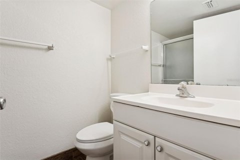 Condo in Palm Harbor, Florida, 2 bedrooms  № 2097485 - photo 17