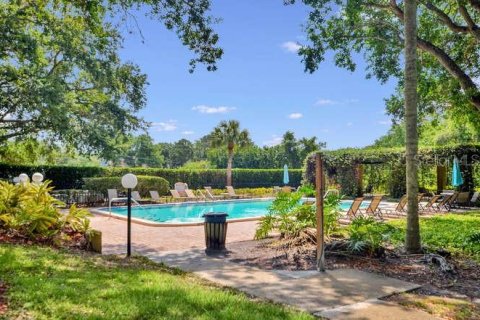 Condo in Palm Harbor, Florida, 2 bedrooms  № 2097485 - photo 23