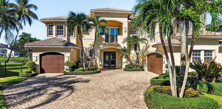 Villa ou maison à Delray Beach, Floride 6 chambres, 521.92 m2 № 2417989