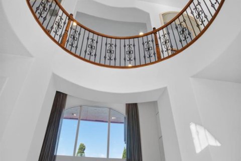 Villa ou maison à louer à Delray Beach, Floride: 6 chambres, 521.92 m2 № 2417989 - photo 8