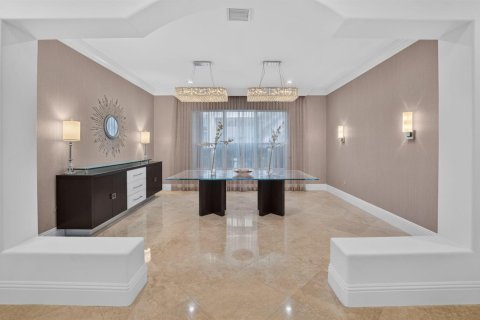 Villa ou maison à louer à Delray Beach, Floride: 6 chambres, 521.92 m2 № 2417989 - photo 15