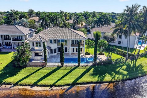 Villa ou maison à louer à Delray Beach, Floride: 6 chambres, 521.92 m2 № 2417989 - photo 2
