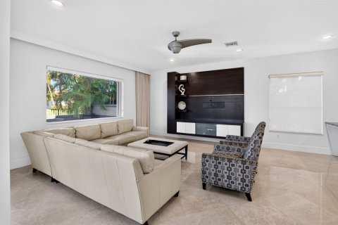 Villa ou maison à louer à Delray Beach, Floride: 6 chambres, 521.92 m2 № 2417989 - photo 30