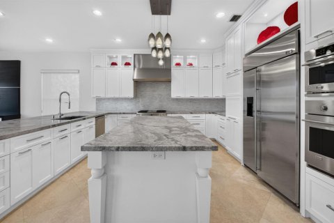 Villa ou maison à louer à Delray Beach, Floride: 6 chambres, 521.92 m2 № 2417989 - photo 22