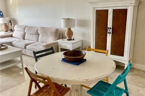 Condominio en alquiler en Clearwater, Florida, 2 dormitorios, 101.64 m2 № 1898847 - foto 6