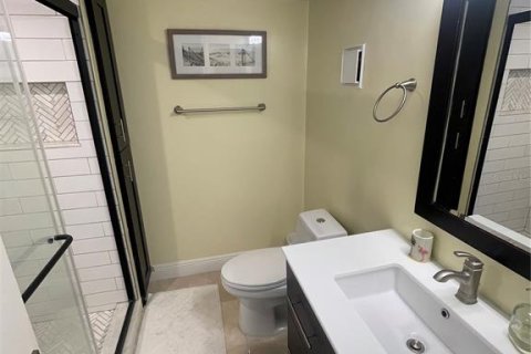 Condominio en alquiler en Clearwater, Florida, 2 dormitorios, 101.64 m2 № 1898847 - foto 11