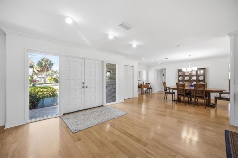 Villa ou maison à vendre à Largo, Floride: 4 chambres, 339.37 m2 № 2418706 - photo 22