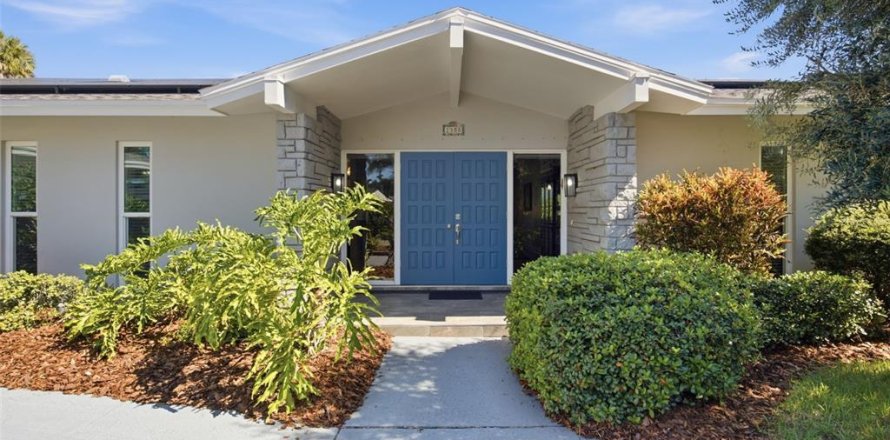 Villa ou maison à Largo, Floride 4 chambres, 339.37 m2 № 2418706
