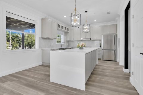 Casa en venta en Montverde, Florida, 3 dormitorios, 183.95 m2 № 1751047 - foto 4