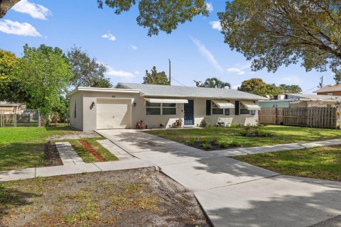 Casa en venta en West Palm Beach, Florida, 4 dormitorios, 130.34 m2 № 2247980 - foto 22