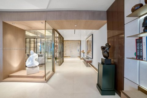 Condo in Miami Beach, Florida, 4 bedrooms  № 1973028 - photo 8