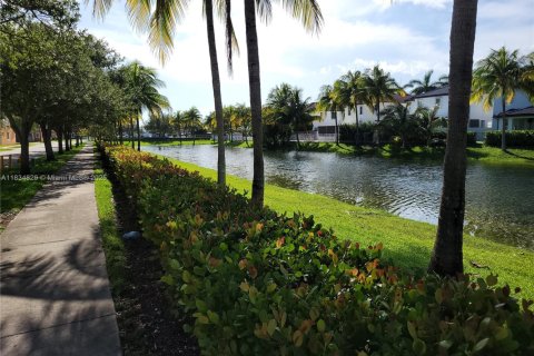 Adosado en venta en Homestead, Florida, 4 dormitorios, 160.54 m2 № 1817164 - foto 29