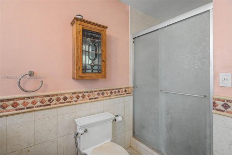 Casa en venta en Miami, Florida, 4 dormitorios, 174.01 m2 № 2382707 - foto 13