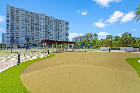 Купить кондоминиум в Авентура, Флорида 1 спальня, 99.03м2, № 1992968 - фото 29