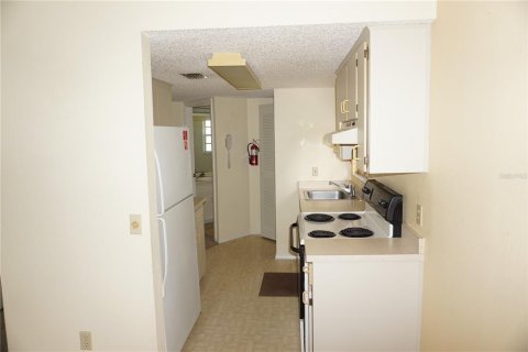 Купить кондоминиум в Окала, Флорида 7 комнат, 78.04м2, № 2211361 - фото 15