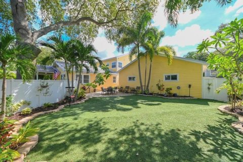 Villa ou maison à louer à Saint Petersburg, Floride: 4 chambres, 271 m2 № 1843799 - photo 23