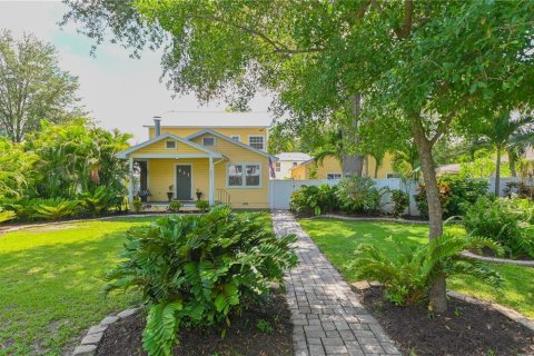 Villa ou maison à louer à Saint Petersburg, Floride: 4 chambres, 271 m2 № 1843799 - photo 22