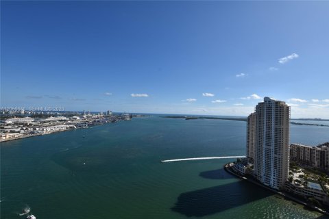 Copropriété à louer à Miami, Floride: 3 chambres, 131.55 m2 № 2158070 - photo 17