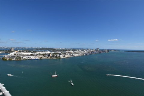 Copropriété à louer à Miami, Floride: 3 chambres, 131.55 m2 № 2158070 - photo 14